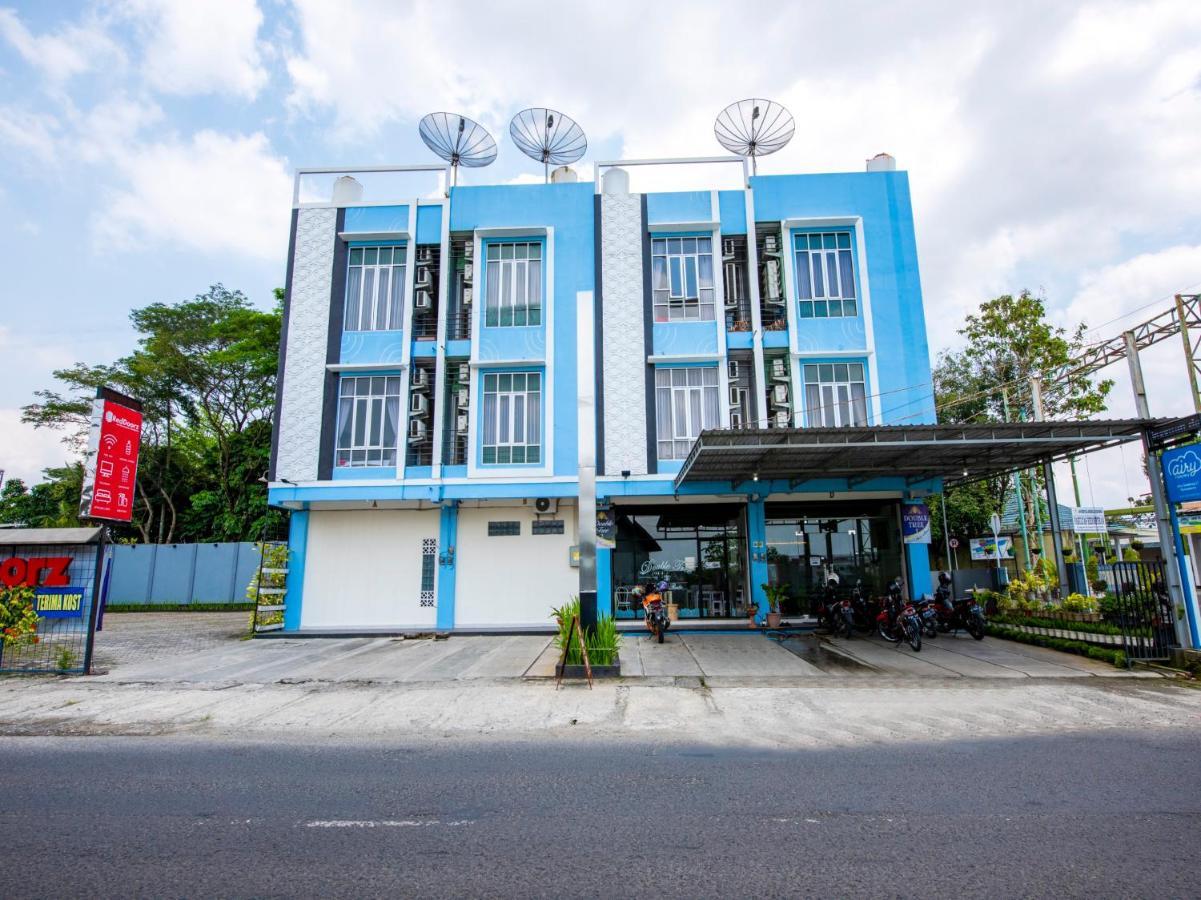 Oyo 3746 Double Tree Guesthouse Purwokerto Buitenkant foto