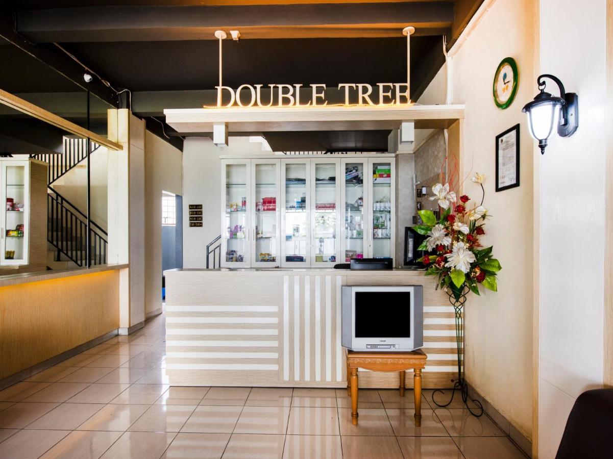 Oyo 3746 Double Tree Guesthouse Purwokerto Buitenkant foto