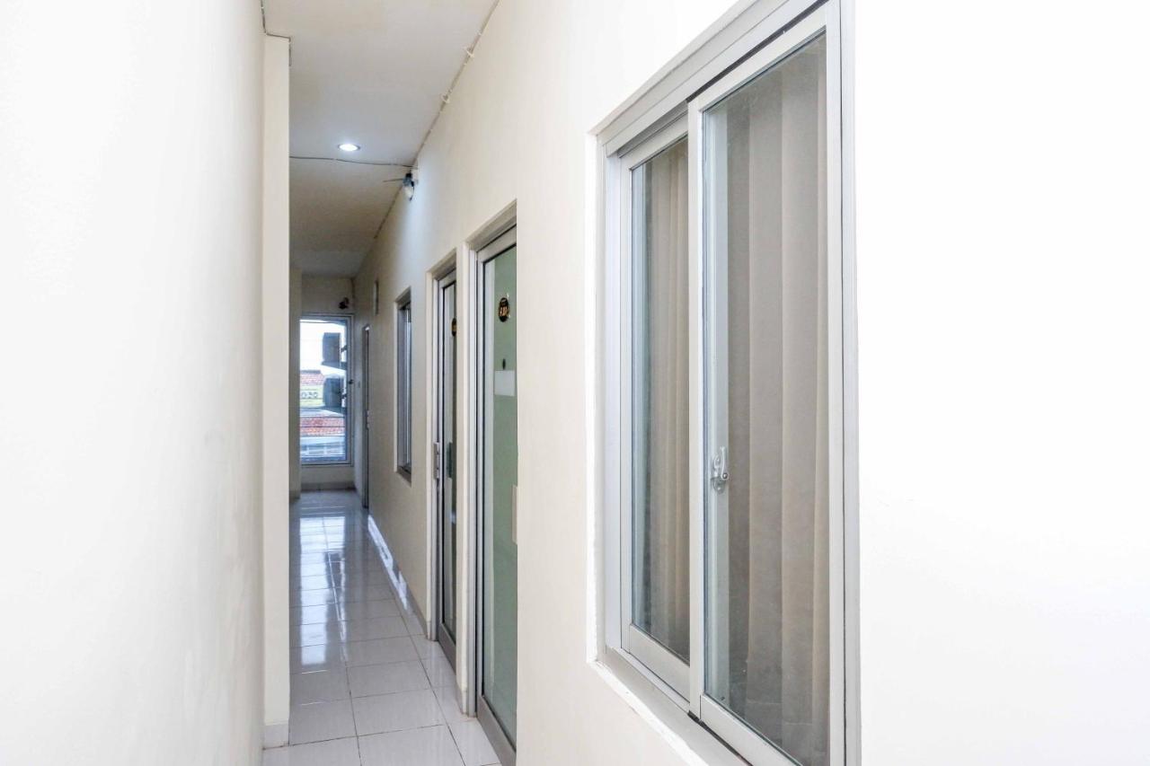 Oyo 3746 Double Tree Guesthouse Purwokerto Buitenkant foto