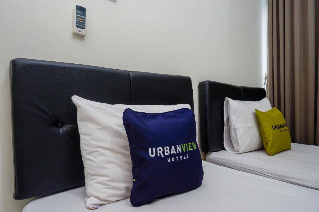 Oyo 3746 Double Tree Guesthouse Purwokerto Buitenkant foto