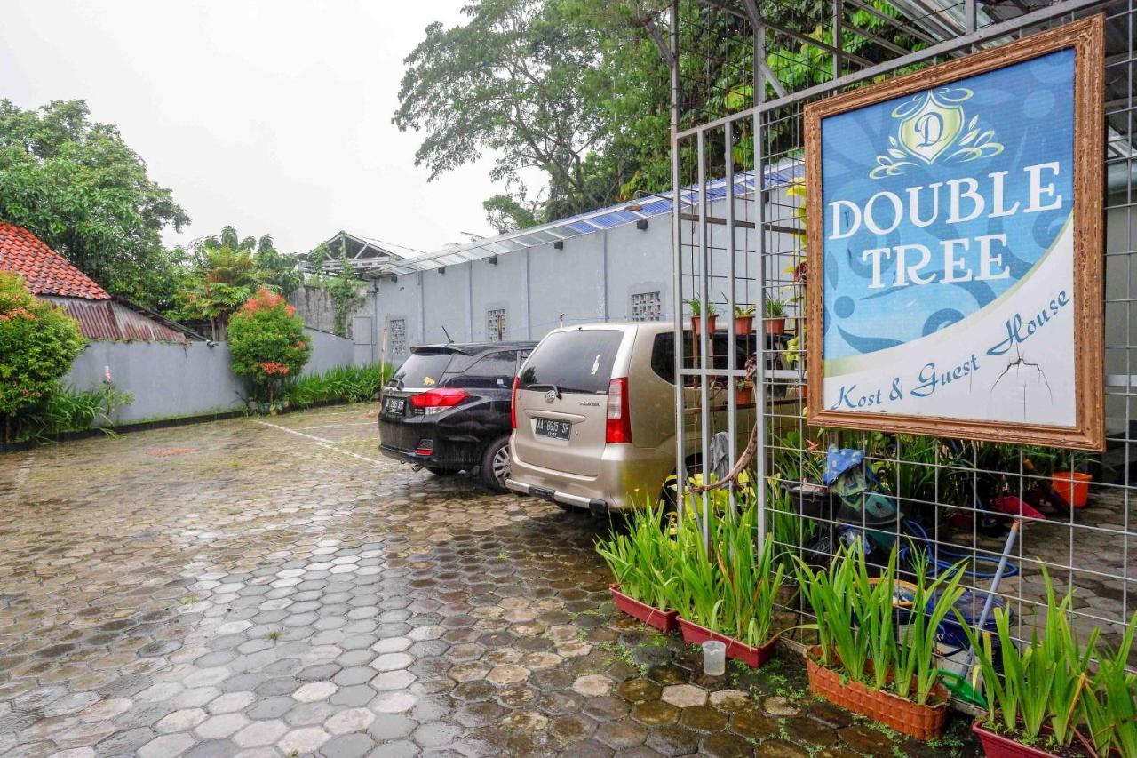 Oyo 3746 Double Tree Guesthouse Purwokerto Buitenkant foto